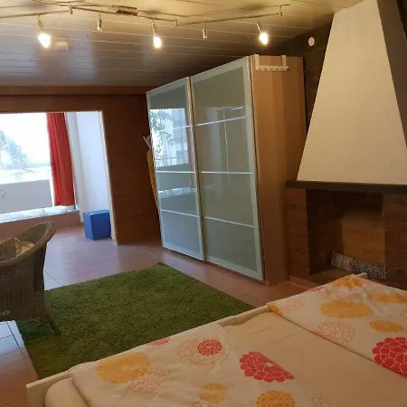 Flats-4u - Cosy, Quiet & Clean Flats In The Apartmán Bonn